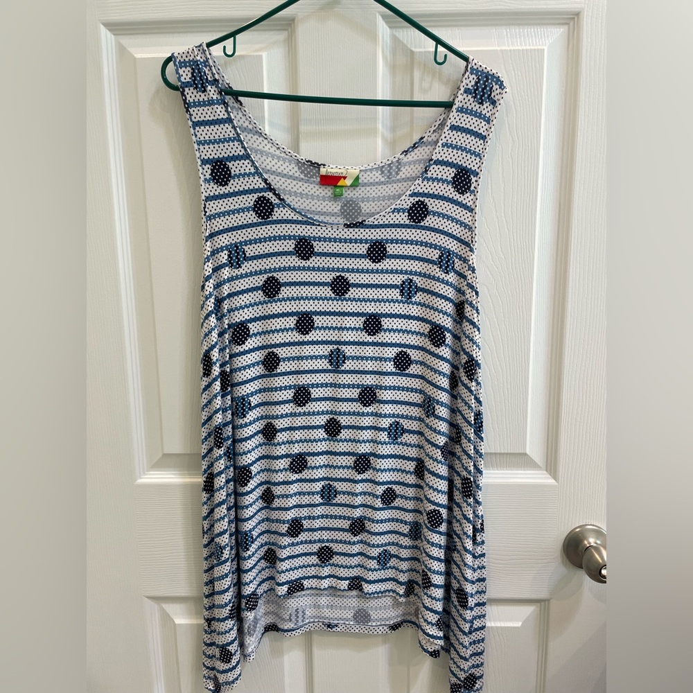 Fervour Blue and White Patterned Tank Top XL